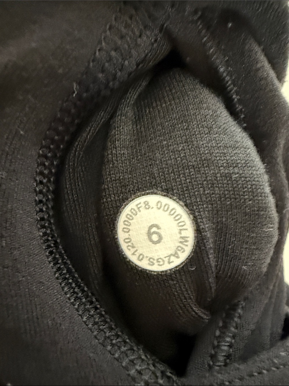 Lululemon Align Black High Rise w/crisscross waist & ruching on sides Sz 6 - Picture 7 of 7